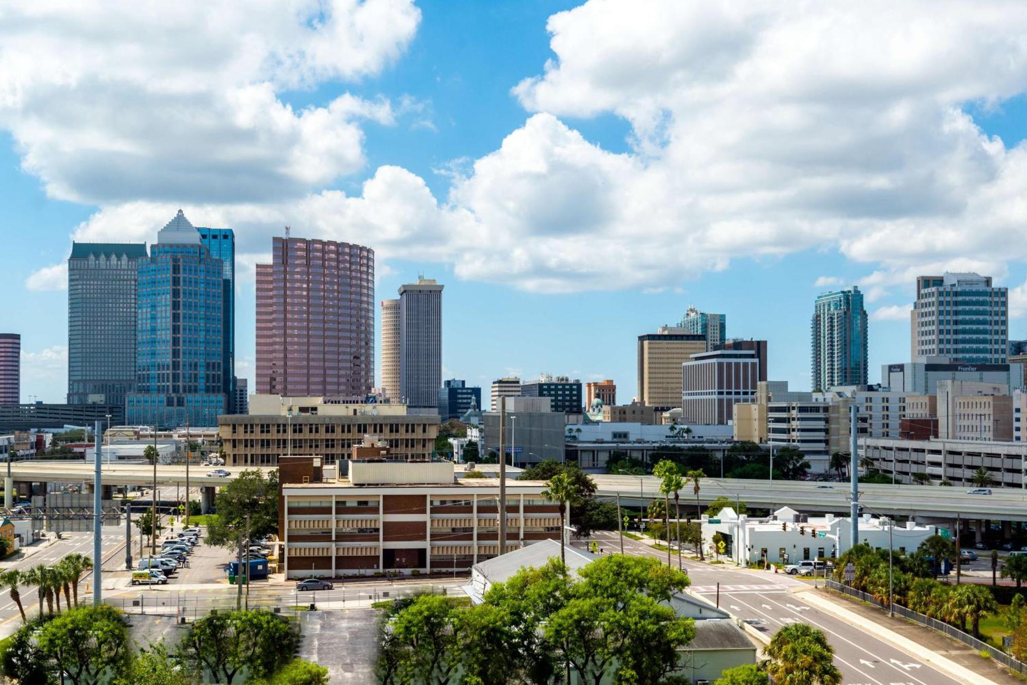 Home2 Suites By Hilton Tampa Downtown Channel District Bagian luar foto